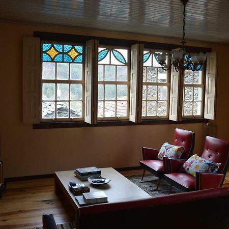 Casa Bernaldo Apartment Covas do Monte ภายนอก รูปภาพ
