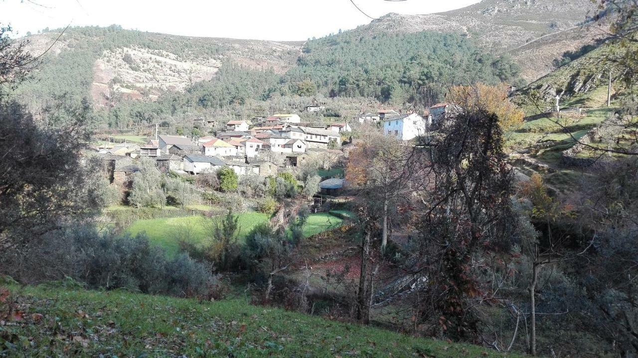 Casa Bernaldo Apartment Covas do Monte ภายนอก รูปภาพ