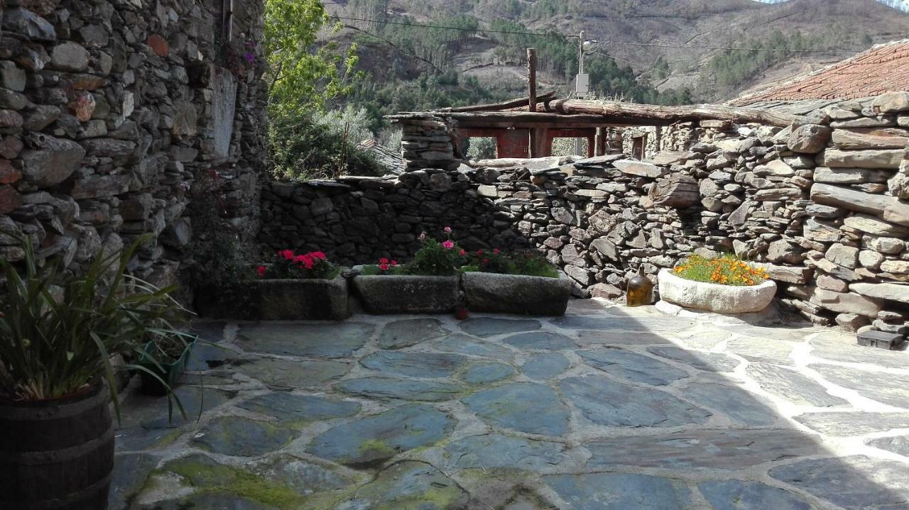 Casa Bernaldo Apartment Covas do Monte ภายนอก รูปภาพ